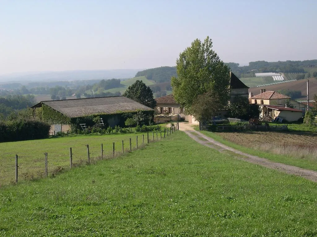 ** Maison d'hôtes Gites Et Cuisine D'Antan Saint-Vincent-l'Espinasse France